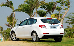 Geely Emgrand EC7-RV